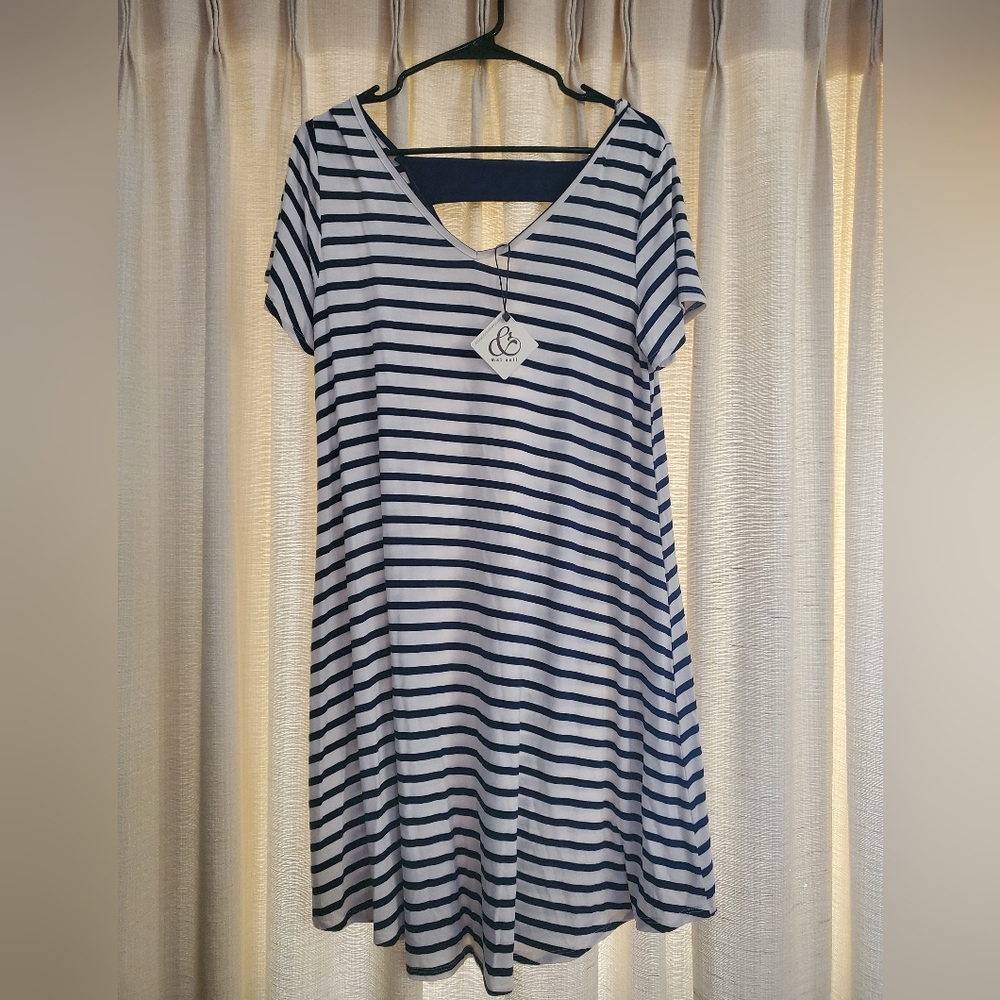 💥 LAST CHANCE 💥 NWT Striped T-Shirt Dress